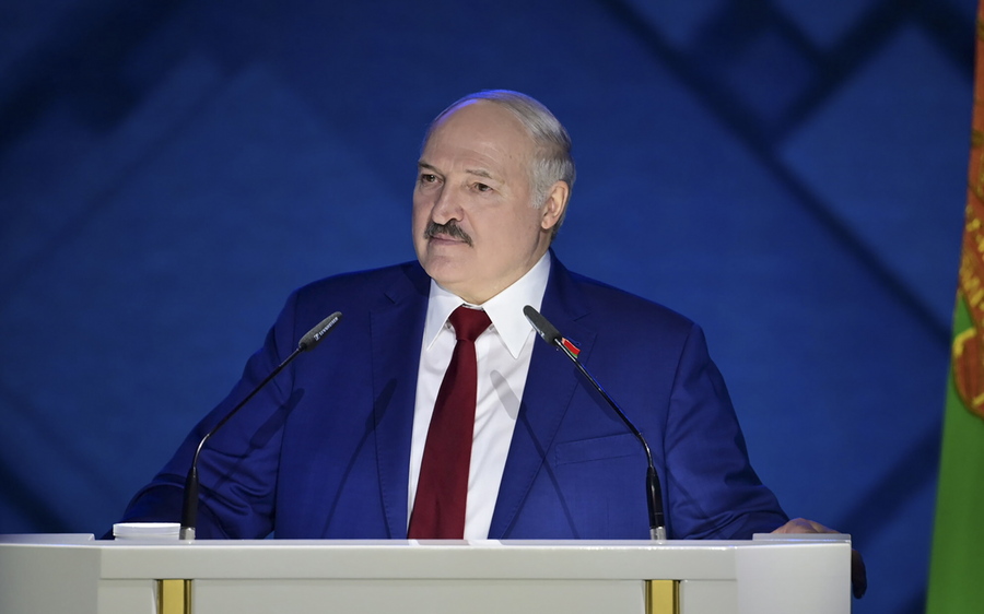 Έξαλλος ο Λουκασένκο: Φώναζε για τις αυξήσεις των τιμών, vid