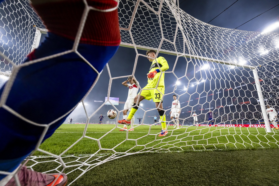 Η παράξενη ρουτίνα προθέρμανσης ενός παίκτη της Σέλτικ γίνεται viral! vid