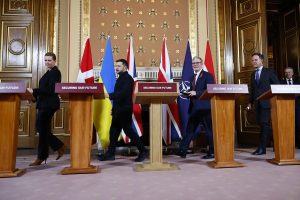 «Συμμαχία των Προθύμων»: Οι διεθνιστές «παίζουν τα ρέστα τους» κατά του Πούτιν