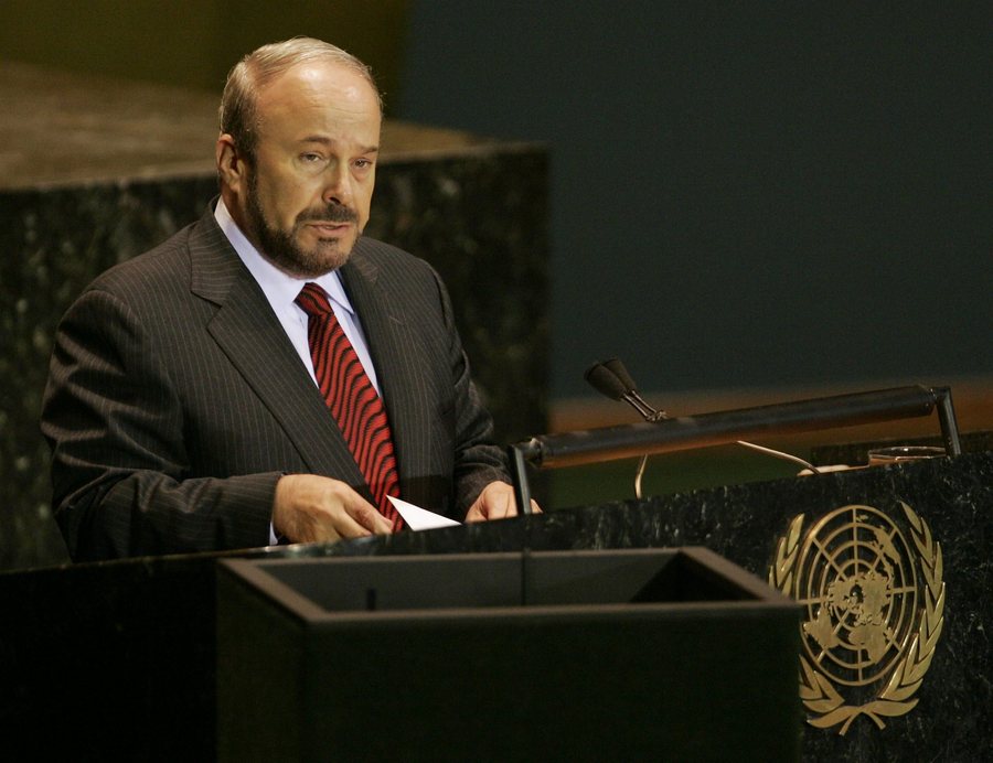 Πέθανε ο πρώην πρωθυπουργός της Αλβανίας, Φάτος Νάνο