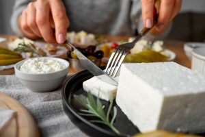 Σε κίνδυνο και η ελληνική φέτα λόγω της ευλογιάς των αιγοπροβάτων
