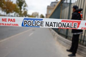 Λούβρο: Οι πρώτες συλλήψεις για τη «ληστεία του αιώνα»