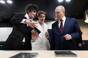 Δεν κρατήθηκε ο Πούτιν μπροστά στο «θέαμα»!  «Έχετε ατημέλητο μαλλί», vid