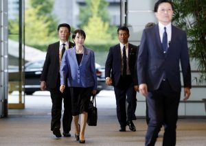 Οι διεθνείς αντιδράσεις για την πρώτη γυναίκα πρωθυπουργό της Ιαπωνίας