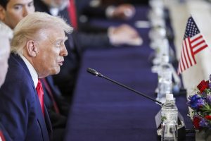 Παραδόσεις πυραύλων στην Ιαπωνία ανακοίνωσε ο Τραμπ, vid