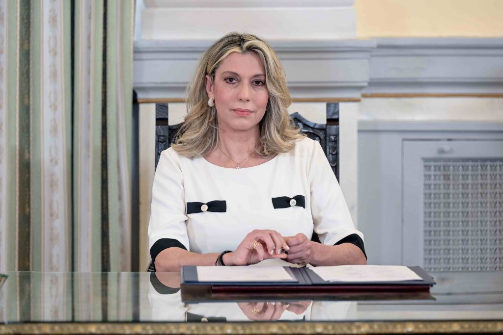 Άννα Καραμανλή από Καστοριά: Η πόλη βρίσκεται στο επίκεντρο του θρησκευτικού τουρισμού