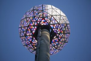 Στην Times Square η πιο μεγάλη μπάλα Πρωτοχρονιάς όλων των εποχών! vid