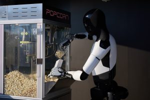 Ο Έλον Μασκ λέει ότι τα ρομπότ Optimus θα γίνουν χειρούργοι «υπεράνθρωπης ακρίβειας»! vid