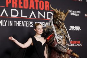 Σάρωσε η ταινία επιστημονικής φαντασίας «Predator: Badlands» – ΒΙΝΤΕΟ