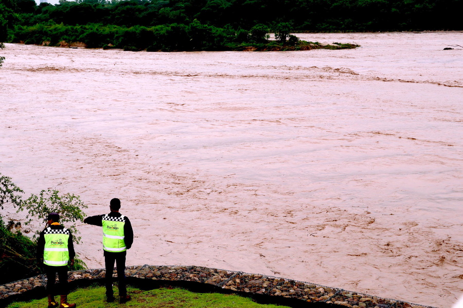 Ταϊλάνδη-πλημμύρες: Ασθενείς μεταφέρθηκαν σε κρίσιμη κατάσταση από νοσοκομείο – 33 νεκροί