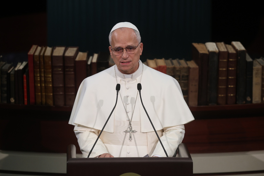 Πάπας Λέων ΙΔ’: Ένα παλαιστινιακό κράτος είναι η “μοναδική” λύση στη σύγκρουση με το Ισραήλ