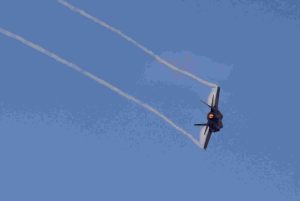 Aεροπορική επίδειξη της Πολεμικής Αεροπορίας για τον εορτασμό του Προστάτη της Αρχαγγέλου Μιχαήλ – ΦΩΤΟ