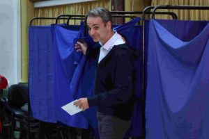 Στις εσωκομματικές εκλογές της ΝΔ ψήφισε ο Κυριάκος Μητσοτάκης