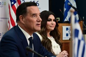 Πέρασε και από το Υπ. Υγείας η Γκίλφοϊλ: «Χαρά μας να προσφέρουμε στους Έλληνες τεχνογνωσία»