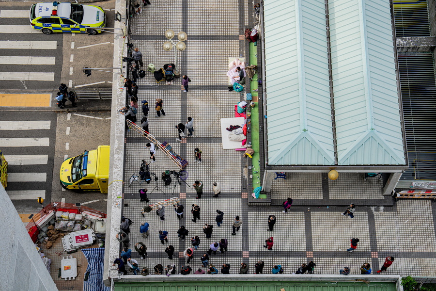 Κίνα: Ξεχειλίζει η οργή στο Χονγκ Κονγκ για την πολύνεκρη πυρκαγιά στους ουρανοξύστες