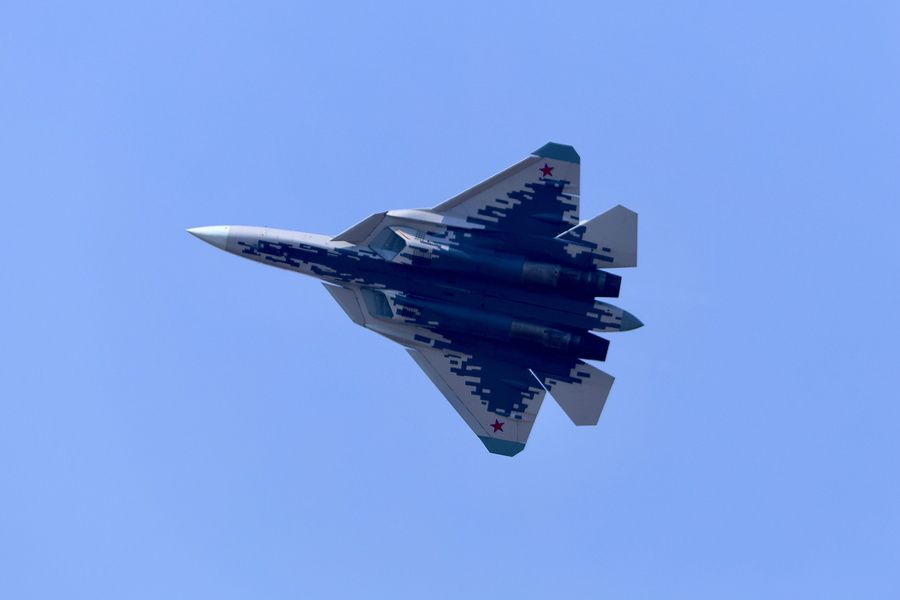 Το απόκοσμο «σφύριγμα» των ρωσικών μαχητικών – Viral τα ΒΙΝΤΕΟ