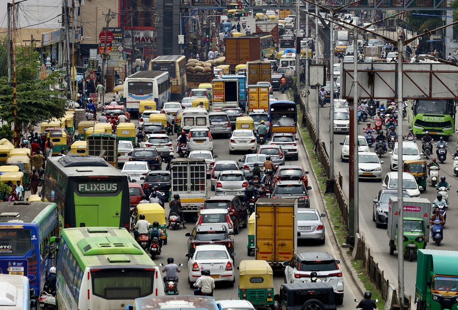 «Όσοι ζείτε στις πόλεις έχετε την ψευδαίσθηση ότι υφίσταται υπερπληθυσμός»: Δήλωση-σταθμός