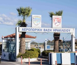 Με C-130 στην Κρήτη η σορός του 19χρονου στρατιώτη που σκοτώθηκε σε άσκηση στη Ρόδο