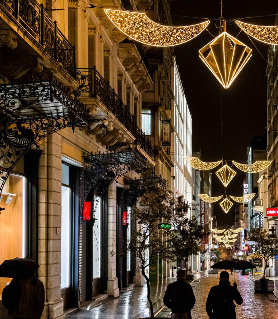 Εμπορικός Σύλλογος Αθηνών: Το εορταστικό ωράριο Χριστουγέννων 2025 ξεκινάει στις 11 Δεκεμβρίου