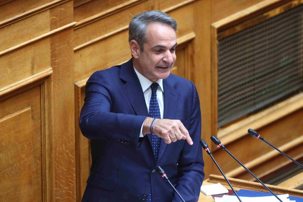 Μητσοτάκης – Βουλή: Η θέση της Ελλάδος σταδιακά βελτιώνεται – Δεν είμαι μάγος, δεν είμαι Χάρι Πότερ