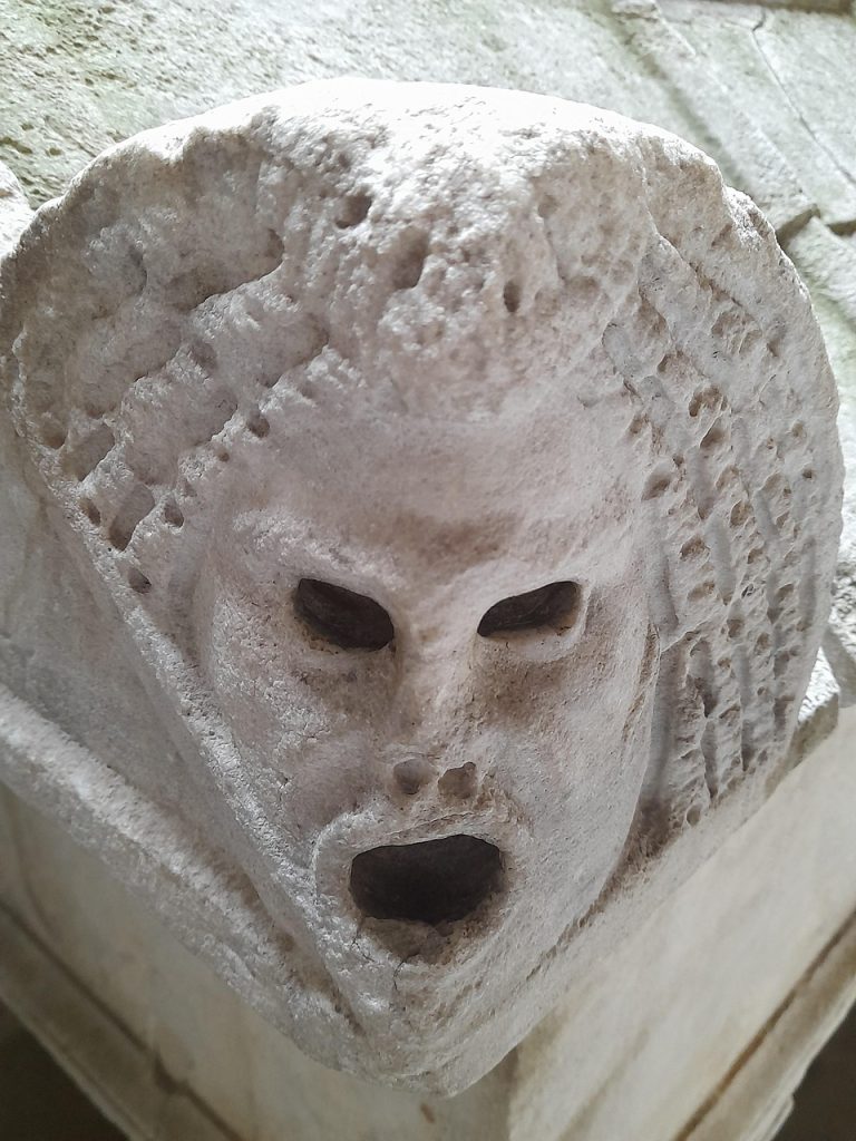 Άφωνοι οι αρχαιολόγοι από τις νέες ανακαλύψεις στη ΝΑ Τουρκία – Ήρθε στο φως η μυστηριώδης «Μάσκα του Θανάτου»