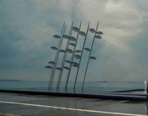 Καιρός: Συνεχίζεται η κακοκαιρία με βροχές και καταιγίδες – Πού θα πέσουν τα πρώτα χιόνια