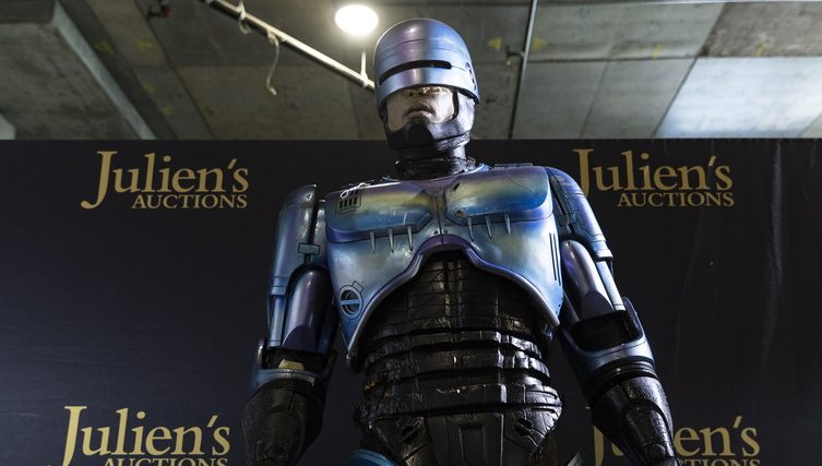 Σκιαχτικό: Νέο ρομπότ “γίγαντας”… με ύψος 2,19! Δείτε εμφάνιση- έκπληξη, ΒΙΝΤΕΟ