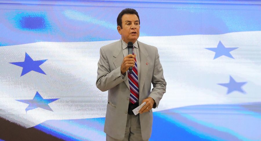 Ονδούρα: Ο υποψήφιος πρόεδρος Σαλβαδόρ Νασράλα αμφισβητεί τα αποτελέσματα των εκλογών