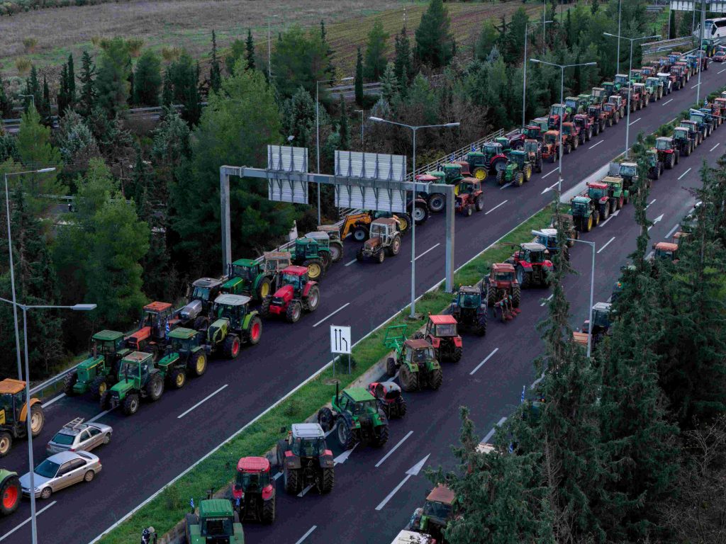 Μπλόκα αγροτών και κτηνοτρόφων σε Αιτωλοακαρνανία, Αχαΐα και Ηλεία