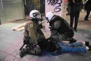 Η ΕΛΑΣ για τα επεισόδια στο κέντρο της Αθήνας – Έγιναν 19 συλλήψεις