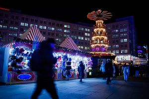 «Για όλα φταίει ο Πούτιν»: Η αλήθεια για τα φετινά Χριστούγεννα στην Ευρώπη – Video