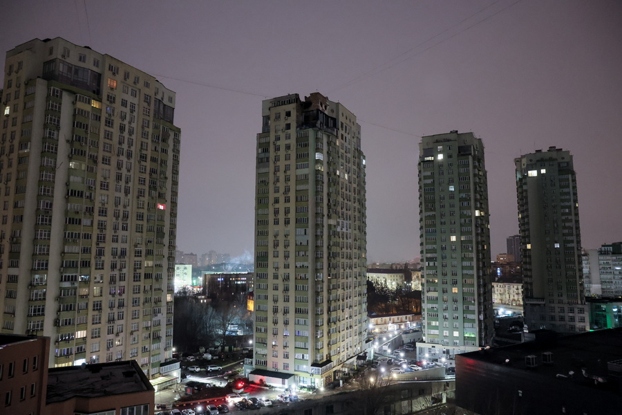 Αυτό που εμφανίστηκε πάνω από το Κίεβο ξεσήκωσε πολλές συζητήσεις, vid