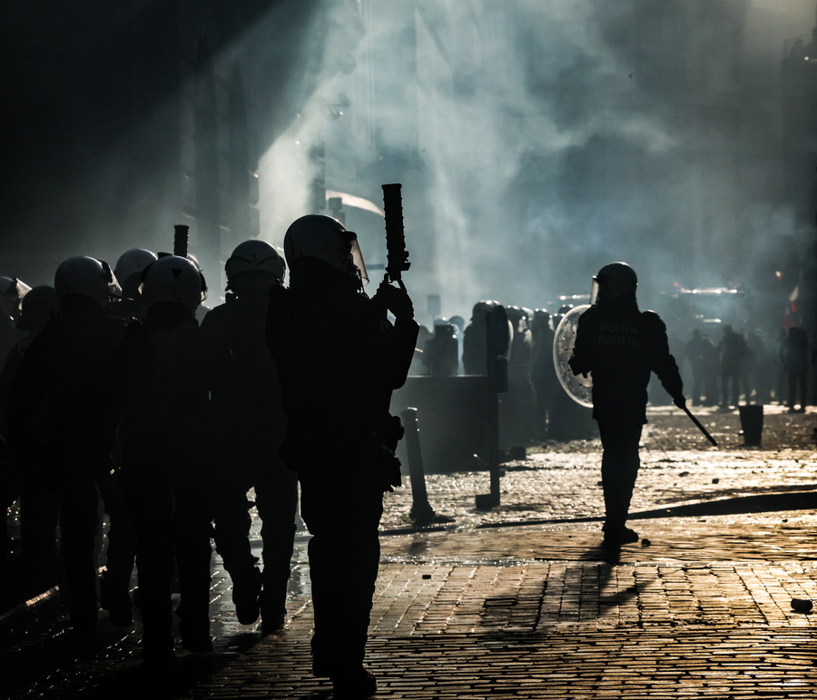 Ο χαμός στις Βρυξέλλες δεν είναι τυχαίος – Τα γεγονότα «αγριεύουν»