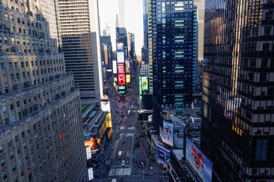 H πινακίδα για τον Χριστό στην πόλη-«σύμβολο» των διεθνιστών προκάλεσε σάλο – ΦΩΤΟ