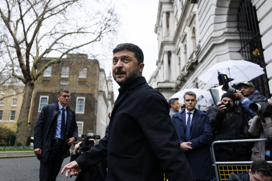 Έτοιμος να κάνει εκλογές «τις επόμενες 60-90  ημέρες» δηλώνει ο Ζελένσκι