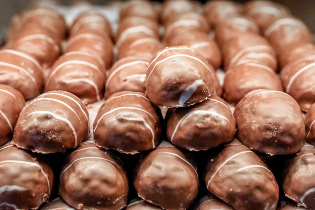 Ποιοι γιορτάζουν σήμερα 24 Δεκεμβρίου