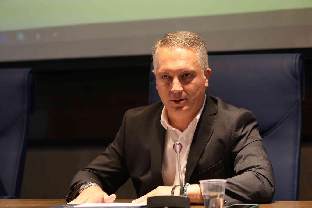 Πρόεδρος ΕΕΘ: «Οι μεγάλες ηλεκτρονικές πλατφόρμες δεν αφήνουν ούτε μισό σεντ στην ελληνική οικονομία»