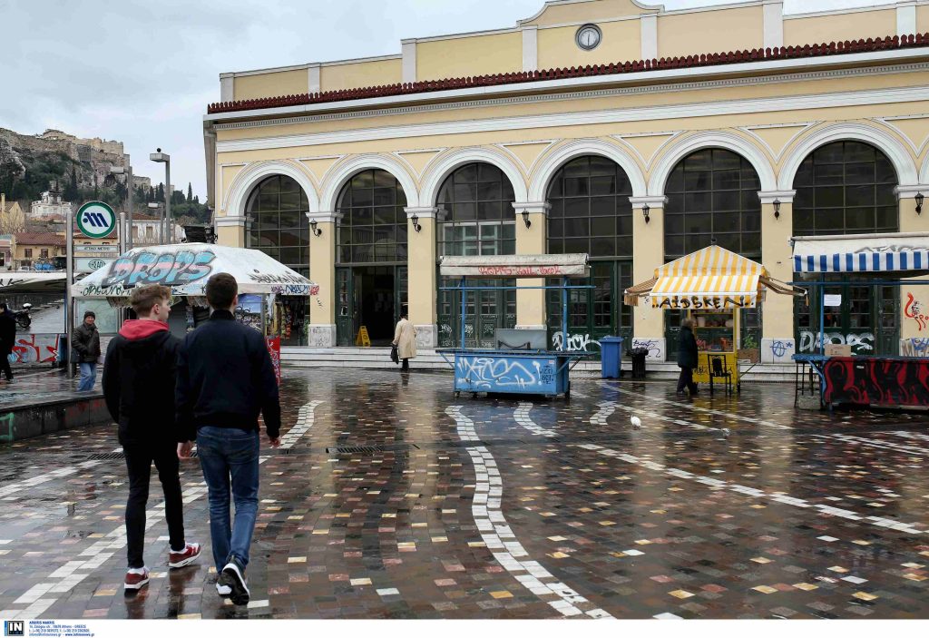 ΣΤΑΣΥ: Αλλάζει η εικόνα του σταθμού Μοναστηράκι – Ξεκινούν τεχνικές εργασίες στην πρόσοψη του κτιρίου του σταθμού