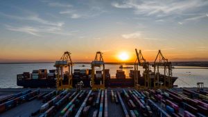 Θεσσαλονίκη: Πυρομαχικό υλικό, πιθανόν οβίδα του Β΄Παγκοσμίου Πολέμου, εντοπίστηκε στο λιμάνι