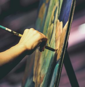 «Ecce Homo»: Το έργο του Μουνκάτσι από την “Τριλογία του Χριστού” έφτιαξαν μαθητές με 150.000 τουβλάκια LEGO, vid