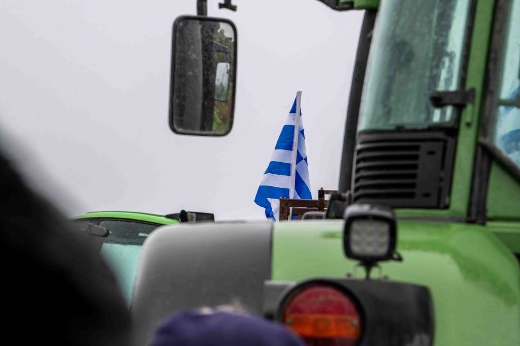 Κανονικά διεξάγεται η κυκλοφορία των οχημάτων στην Πατρών-Πύργου