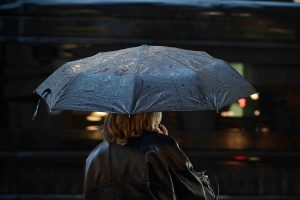 Κακοκαιρία Byron: Πώς θα λειτουργήσουν οι δημόσιες υπηρεσίες αύριο Παρασκευή