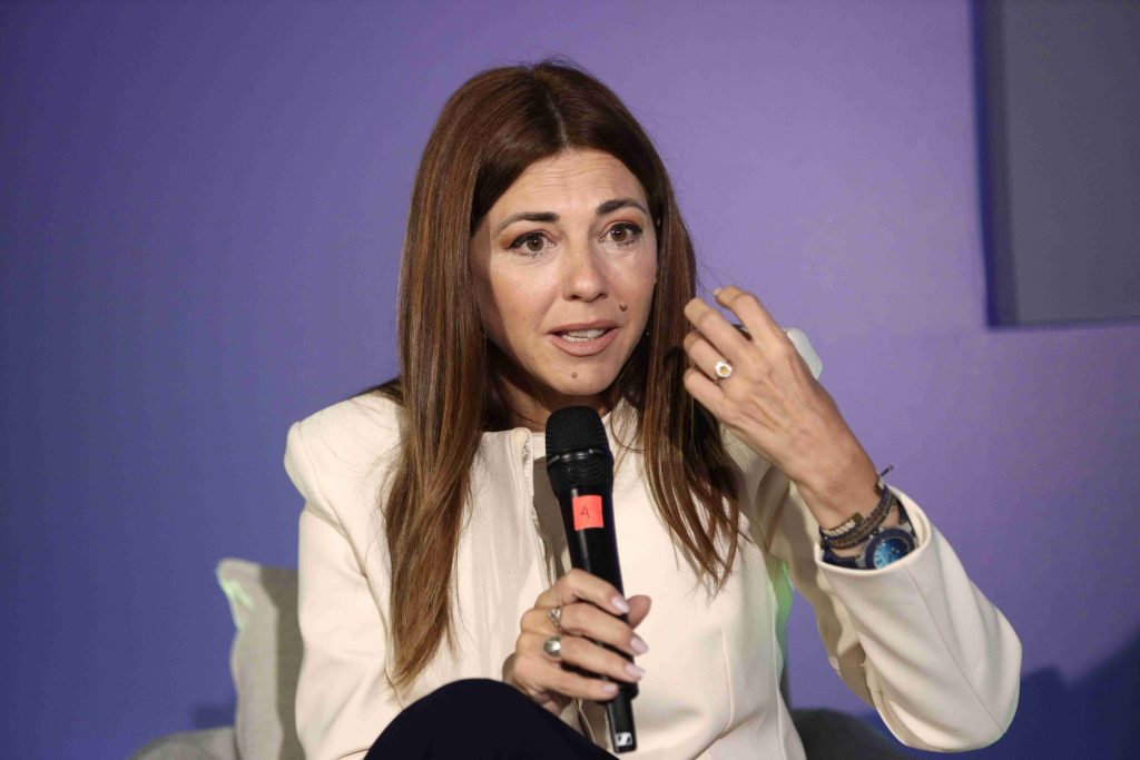 Αναβάθμιση αθλητικών χώρων του Δήμου Ωρωπού, με απόφαση της υπουργού Σ. Ζαχαράκη