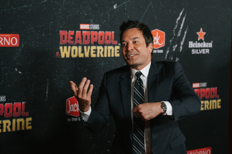 Ο δημοφιλής Κορεάτης ηθοποιός Ahn Hyo-seop στην εκπομπή “The Tonight Show” του Jimmy Fallon”