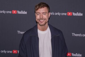 Το παιχνίδι του Mr Beast προκαλεί σάλο: Παίκτης πήρε 1 εκατομ. δολάρια και πρόδωσε την ομάδα του, vid