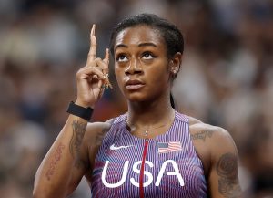 Αμερικανίδα Ολυμπιονίκης παρακαλεί αστυνομικό να μην την συλλάβει για υπερβολική ταχύτητα, vid