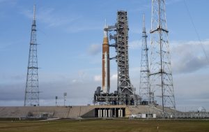 Αναβλήθηκε λόγω… ψύχους η 1η επανδρωμένη αποστολή της NASA στη Σελήνη εδώ και μισό αιώνα