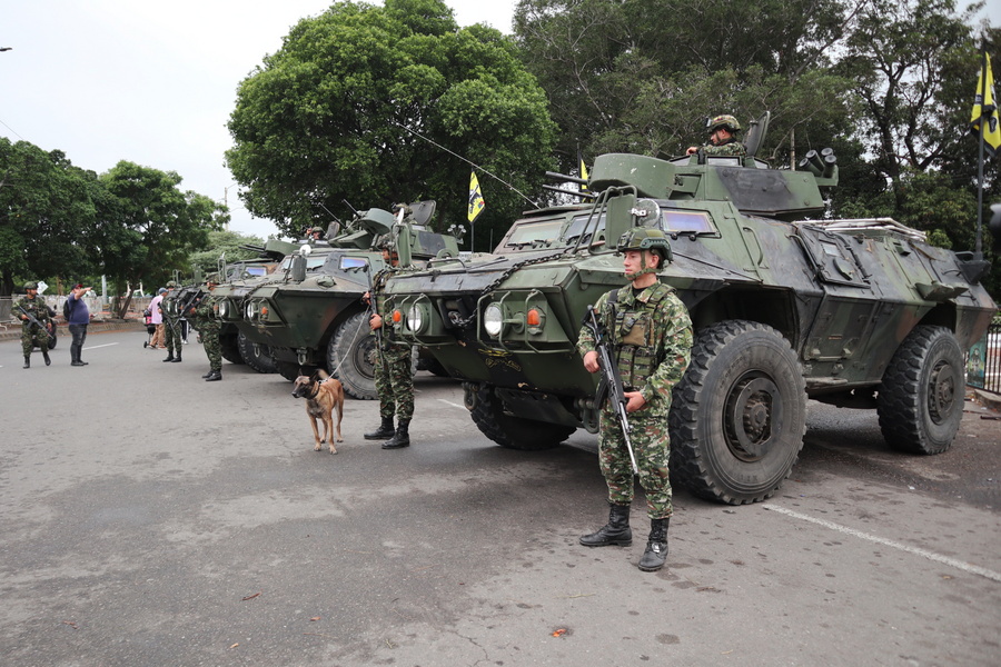 Βενεζουέλα: Μερικά συμπεράσματα για το «στημένο σόου» που παρακολούθησε όλη η υφήλιος