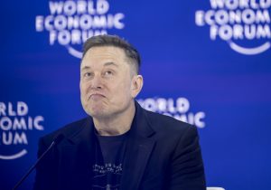 Πλανήτη «αφθονίας» λόγω AI και «παγκόσμιου υψηλού εισοδήματος» υπόσχεται ο Μασκ