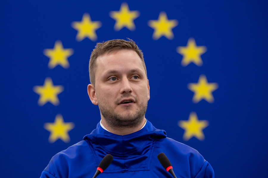 Πρωθυπουργός Γροιλανδίας: Είμαστε ένας περήφανος λαός και όχι ένα κομμάτι πάγου